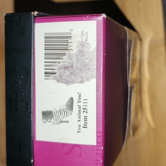 Raine You Animal You Mini Shoe W/Box #25111 - Picture 6 of 6